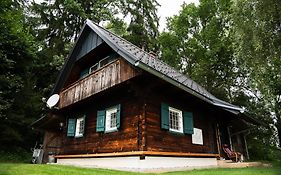 Gregor's Ferienhaus im Wald